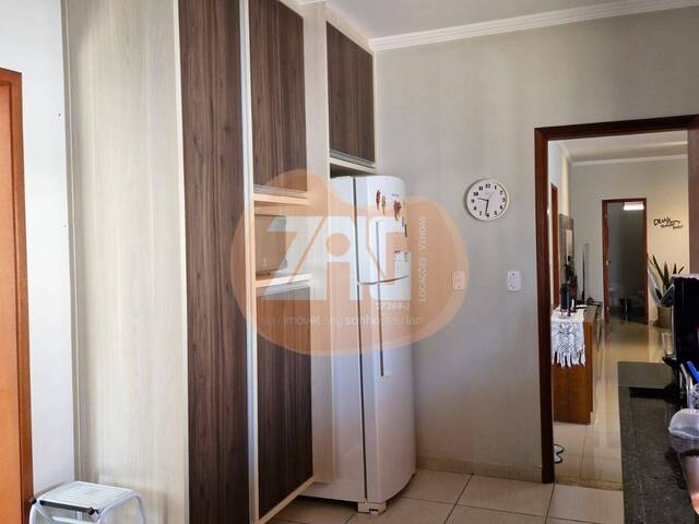 Casa para Venda em Tremembé - 3