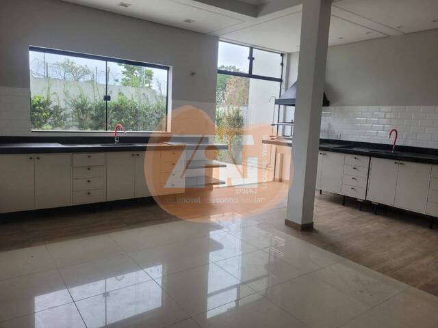 Sobrado para Locação em Tremembé - 4