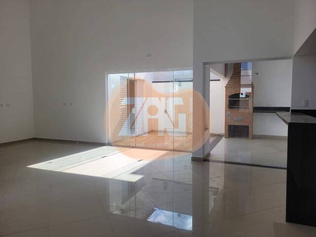 Casa para Venda em Tremembé - 4