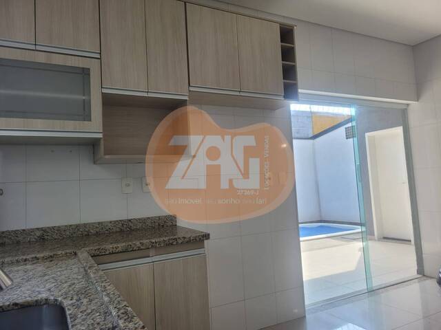 Sobrado para Venda em Tremembé - 3