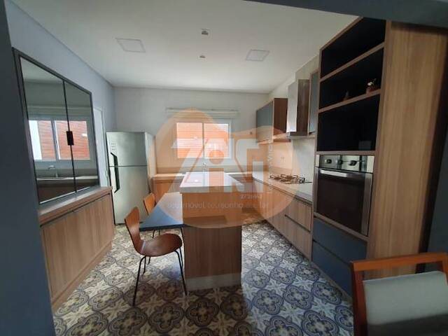 Venda em Vila Areao - Taubaté