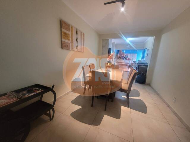 Casa para Venda em Taubaté - 4