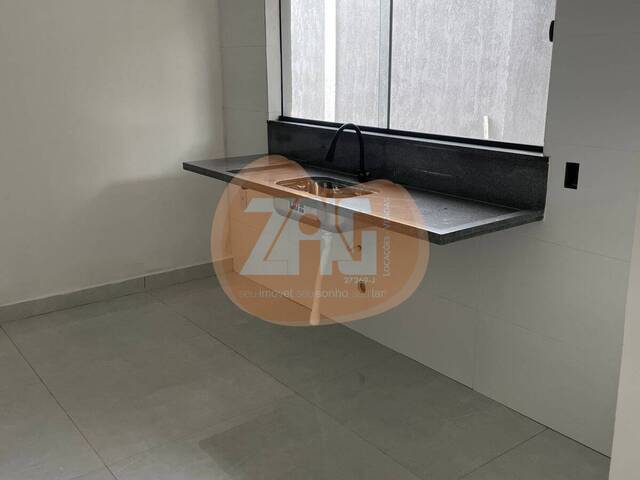 Sobrado para Venda em Taubaté - 4