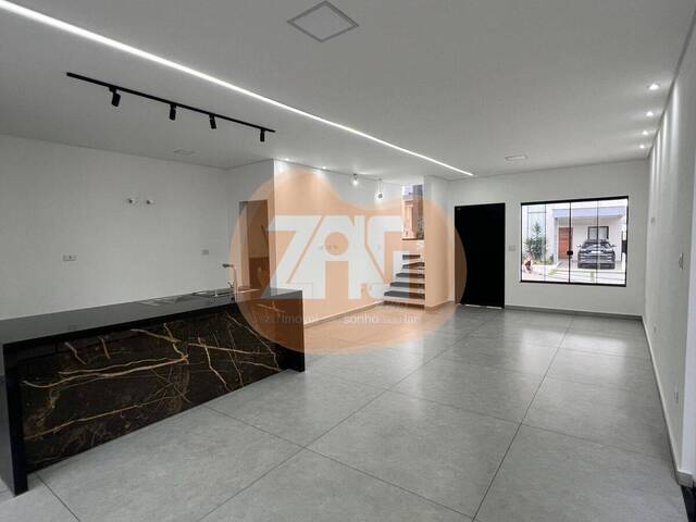 Sobrado para Venda em Taubaté - 5