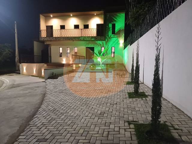 #SO186 - Sobrado para Venda em Taubaté - SP - 2