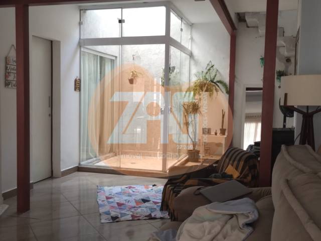 Sobrado para Venda em Taubaté - 2