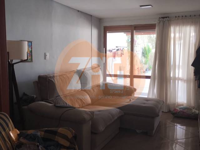 Sobrado para Venda em Taubaté - 4