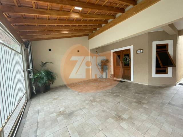 Sobrado para Venda em Taubaté - 2