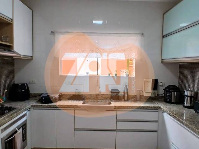 Sobrado para Venda em Taubaté - 5