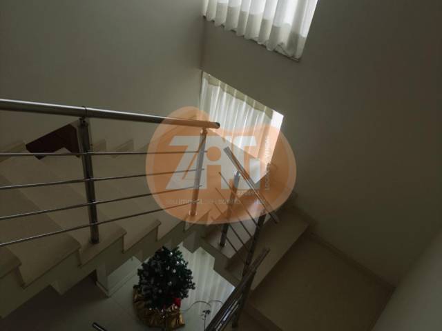 Sobrado para Venda em Taubaté - 5