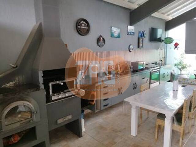 Casa para Venda em Taubaté - 5