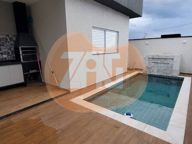 #424 - Casa para Venda em Tremembé - SP